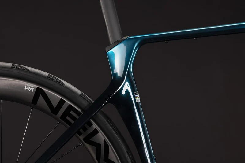 CUBE Agree C:62 Race chromeblue´n´liquidblue
