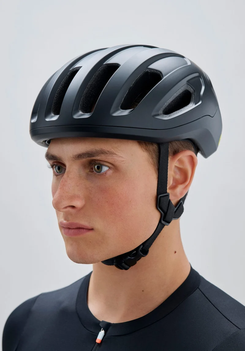 POC Amidal Rennradhelm – Uranium Black Matt
