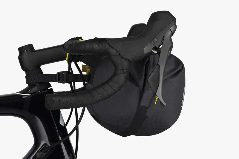 Apidura Expedition Handlebar Pack 14L