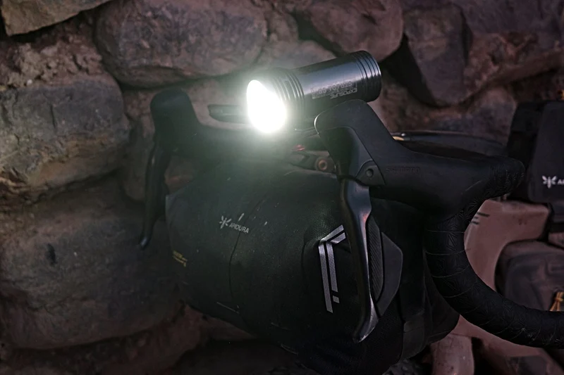 Apidura Expedition Handlebar Pack 14L