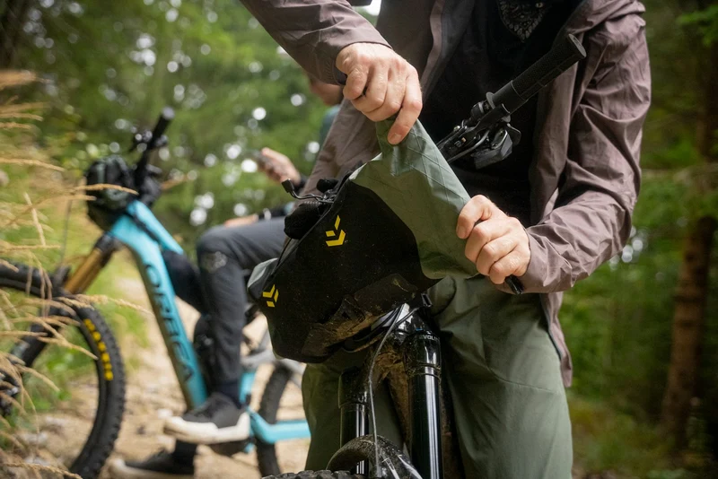 Lenkertasche Apidura Backcountry Handlebar Pack 11L