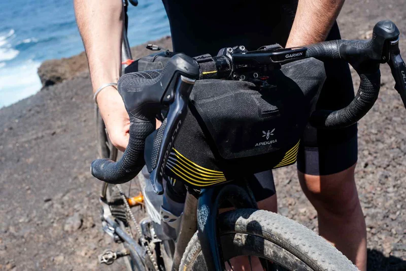 Lenkertasche Apidura Racing Handlebar Pack 2L