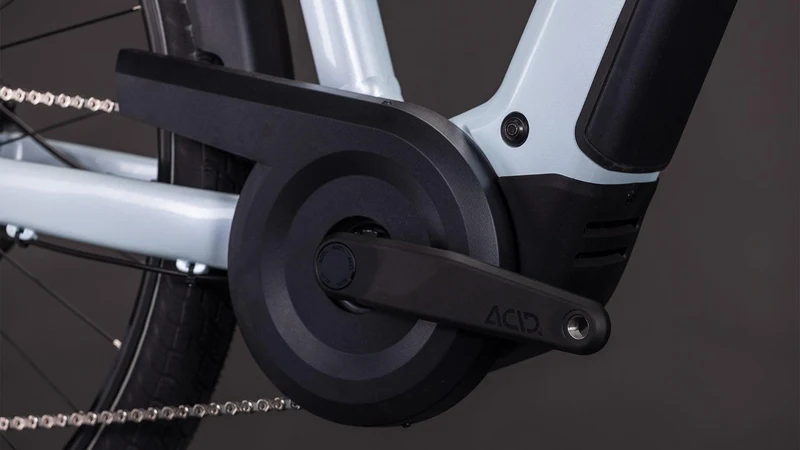 CUBE Touring Hybrid ONE 600 glacier´n´reflex