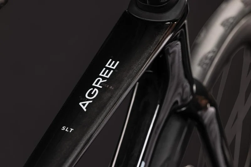CUBE Agree C:62 SLT AXS blackpearl´n´switchwhite