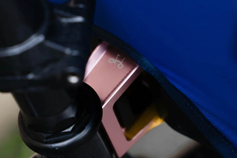 Brompton ColourLab Forged Front Carrier Block Pink
