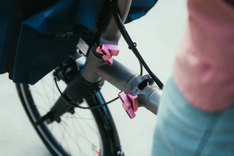 Brompton ColourLab Touchpoints Pink T Line