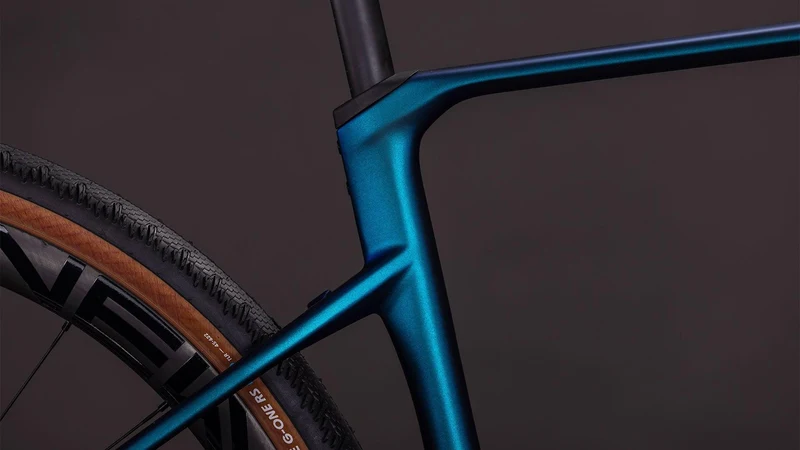 CUBE Nuroad C:62 Race nebula´n´blue