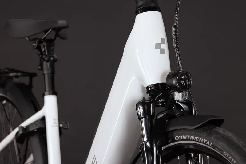 CUBE Supreme RT Hybrid Comfort EX 600 metallicwhite´n´reflex
