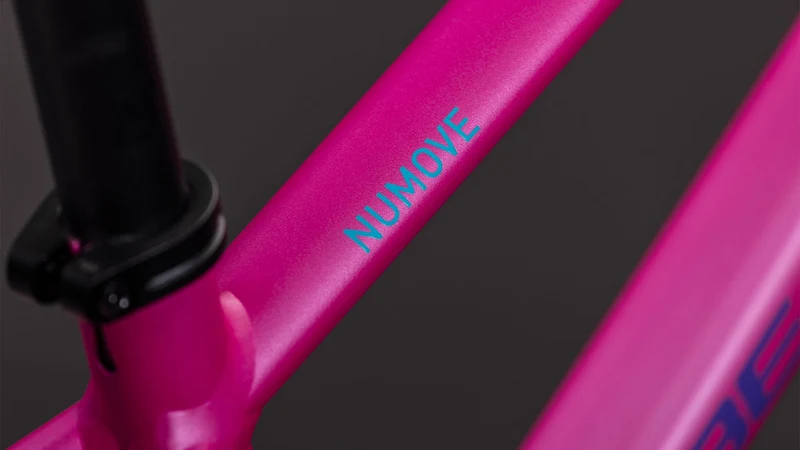 CUBE Numove 160 fucsia´n´plum
