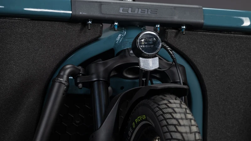 CUBE Cargo Hybrid 800 storm´n´reflex