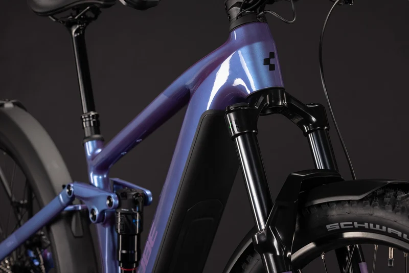 CUBE Stereo Hybrid ONE44 Pro 800 FE blueiris´n´purple