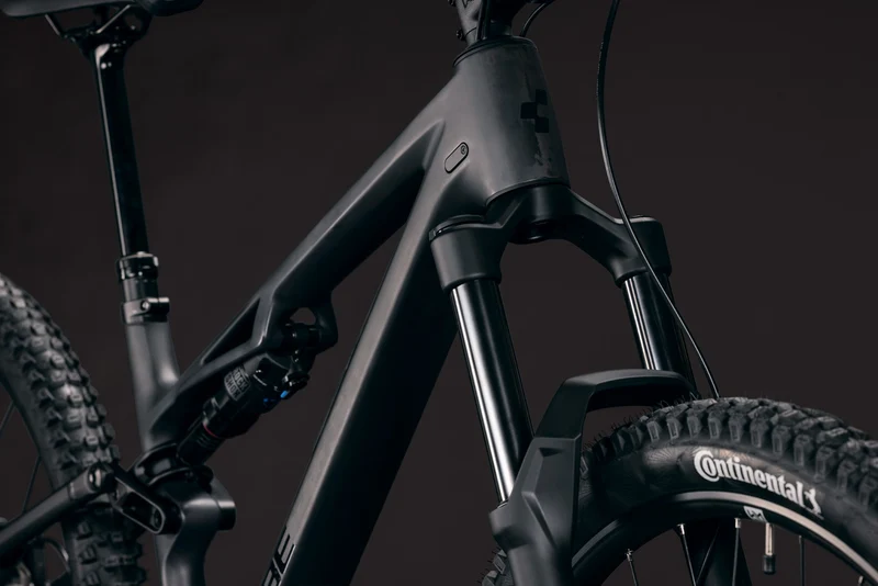 CUBE Stereo HPC RACE carbon´n´black