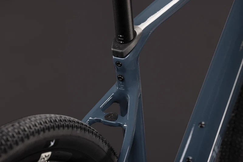 CUBE Nuroad Race inkgrey´n´grey