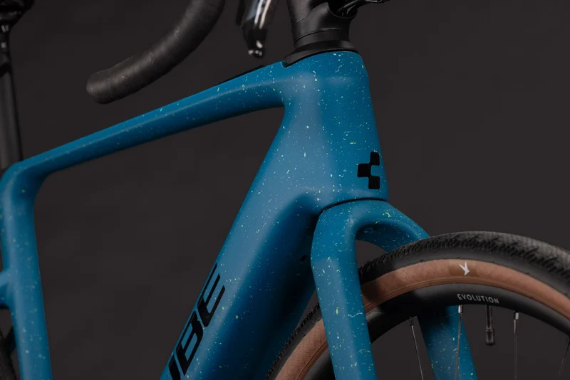 CUBE Nuroad Hybrid C:62 EXC 400X tropicalteal´n´black