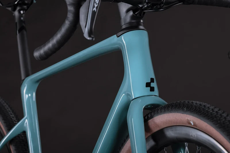 CUBE Nuroad C:62 EX surfblue´n´black