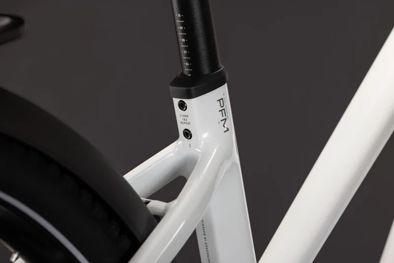 CUBE Nuride Hybrid Performance 720 metallicwhite´n´grey