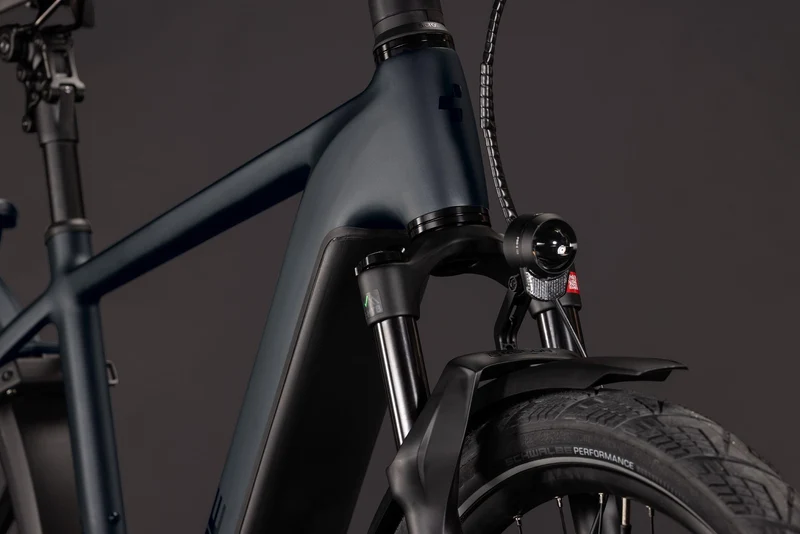 CUBE Kathmandu Hybrid Pro 800 coal´n´black