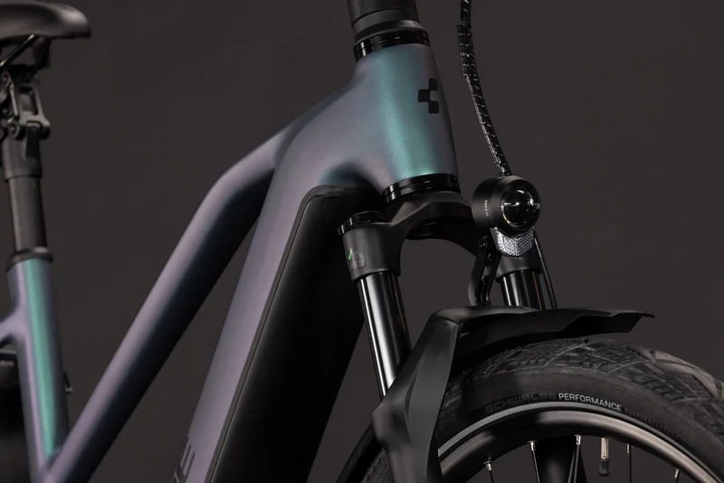 CUBE Kathmandu Hybrid Pro 800 smaragdgrey´n´black