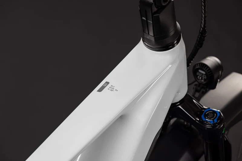 CUBE Kathmandu Hybrid ONE11 HPC SLX 800 metallicwhite´n´prizm
