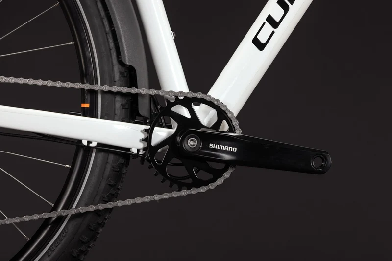 CUBE Aim ONE FE metallicwhite´n´black