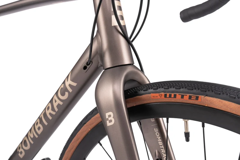 Gravelbike Bombtrack Audax AL ROAD Matt Warm Grey