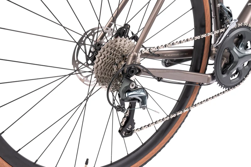 Gravelbike Bombtrack Audax AL ROAD Matt Warm Grey