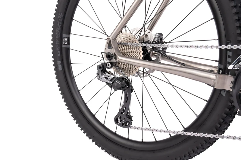 Gravelbike Bombtrack Hook EXT TI Titanium/Black