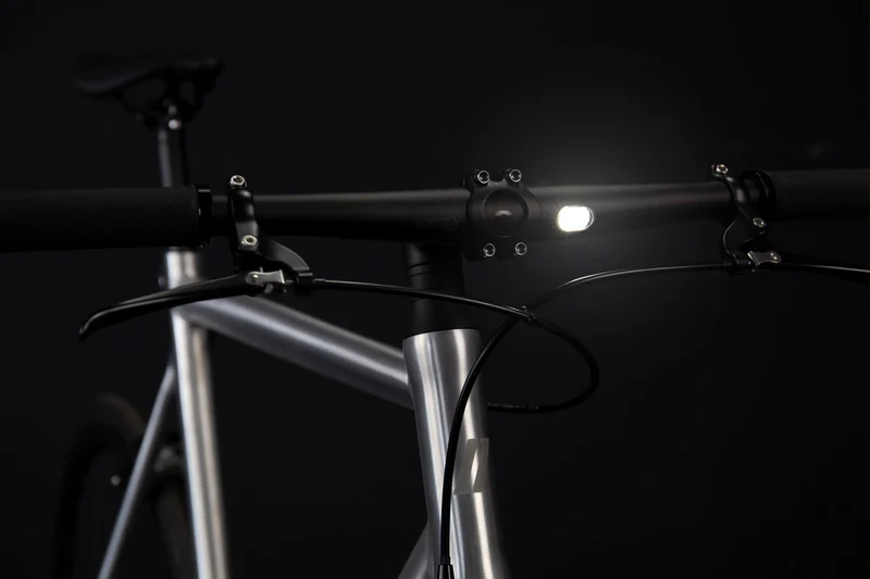 Lightskin Lenker mit integriertem Frontlicht USB