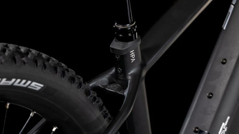 CUBE Reaction Hybrid Race 800 black´n´metal