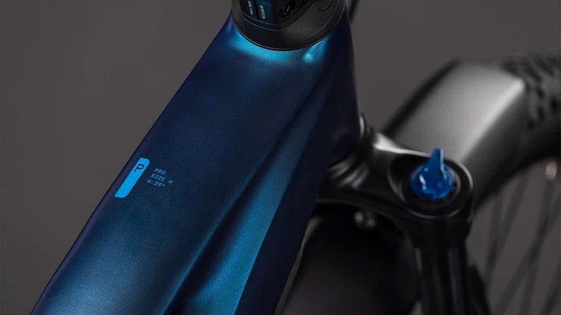 CUBE Reaction Hybrid Pro 800 FE nebular´n´dazzle
