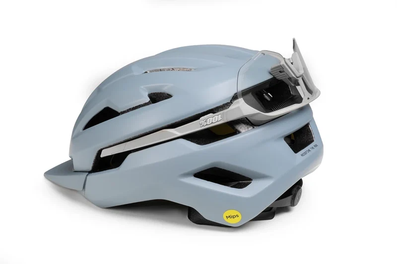 Cube Helm HOVER