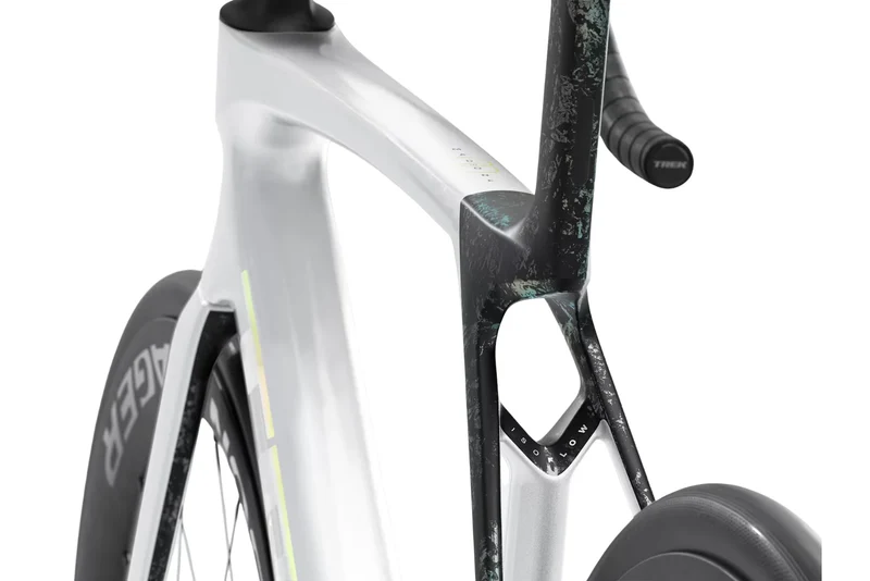 Trek Madone SL 7 Gen 8 Crystal White/Deep Smoke 2026