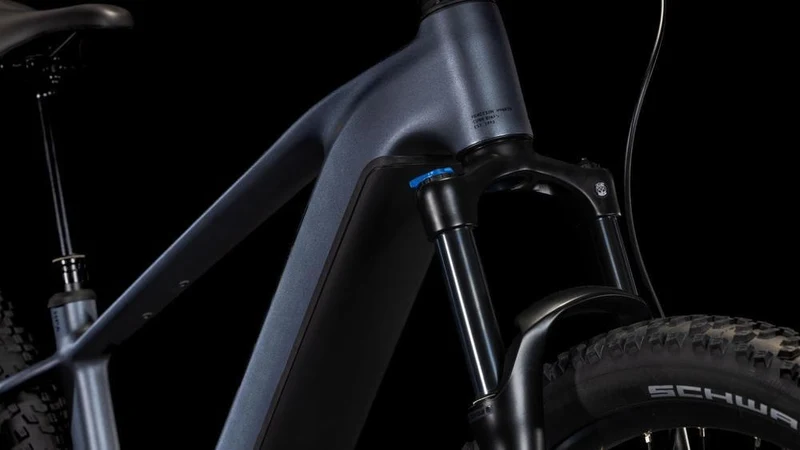 CUBE Reaction Hybrid Pro 600 metallicgrey´n´black