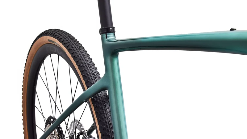Specialized Diverge 4 Expert Di2 Fjdmet/Grnprl/Emdmet 2026