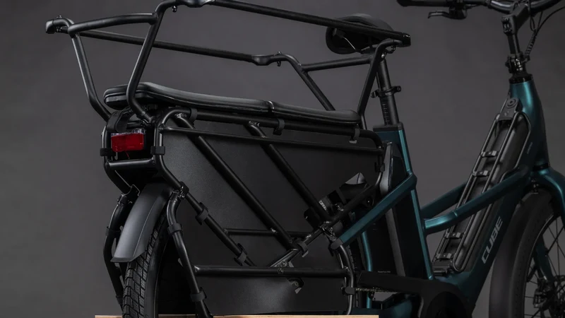 Cube Longtail Hybrid Family 800 royalgreen´n´black 2026