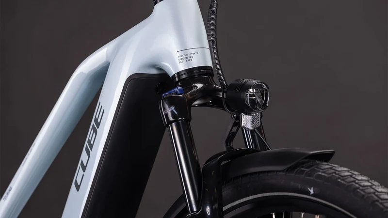 Cube Touring Hybrid ONE 600 glacier´n´reflex Trapeze 2026