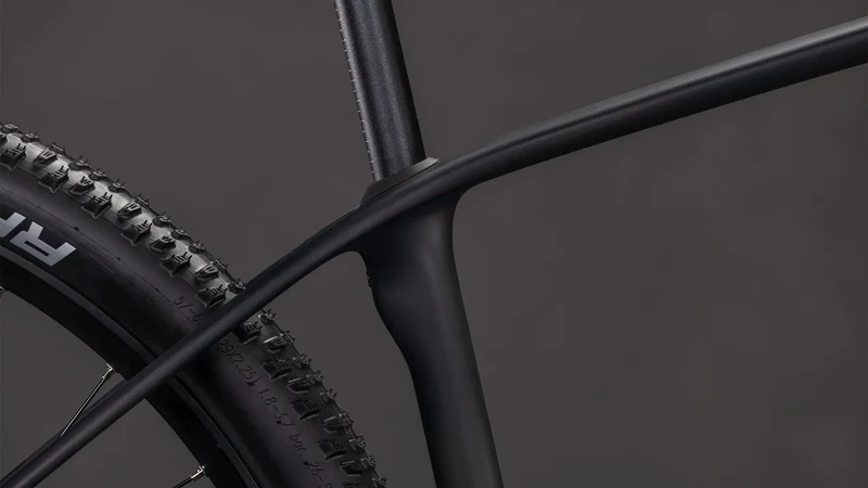 Cube Reaction C:62 Pro blackline 2026