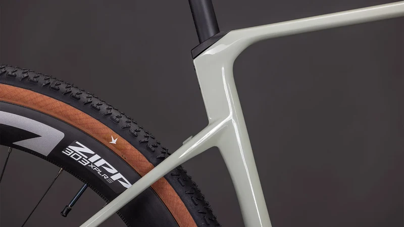 Cube Nuroad C:62 SLX reedbeige´n´chrome 2026