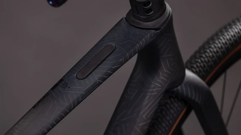 Cube Nuroad C:62 EXC carbon´n´crisscross 2026
