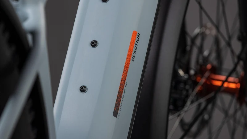 CUBE Reaction Hybrid Race 800 FE vulcan´n´orange