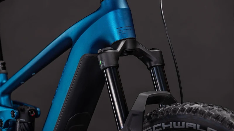 CUBE Stereo Hybrid ONE44 EX 800 electricblue´n´blue