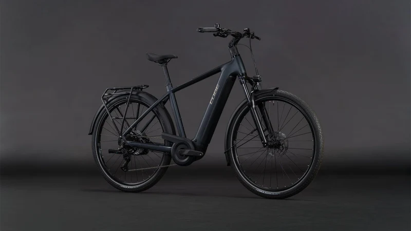 CUBE Touring Hybrid ONE 600 coal´n´chrome
