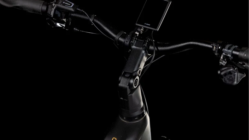 CUBE Kathmandu Hybrid SLT 800 golddust´n´black