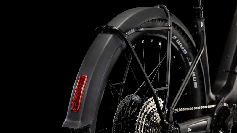 CUBE Reaction Hybrid Race 800 Allroad black´n´metal