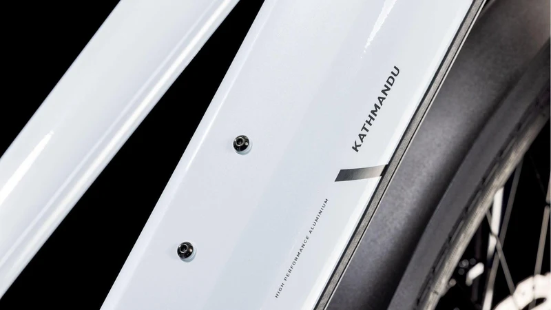 CUBE Kathmandu Hybrid ONE 800 polarwhite´n´black