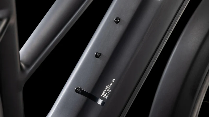 CUBE Reaction Hybrid Race 800 Allroad black´n´metal