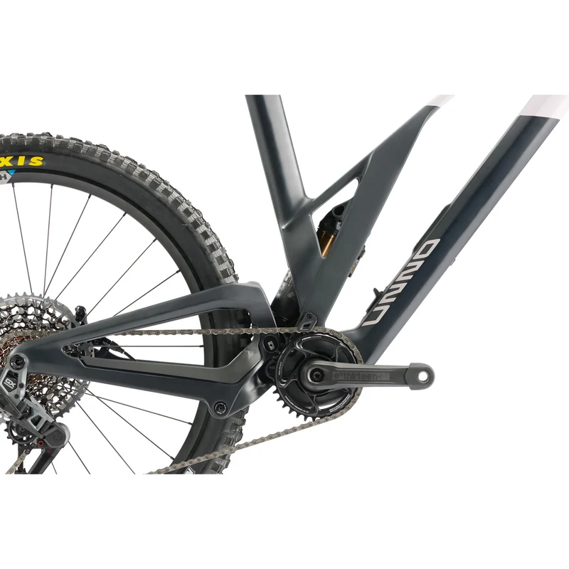 UNNO IKKI Race Purplish Grey - Matte Black