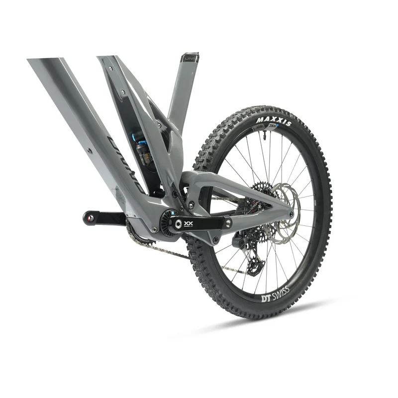 UNNO IKKI Factory Glossy Carbon Raw - Dim Grey