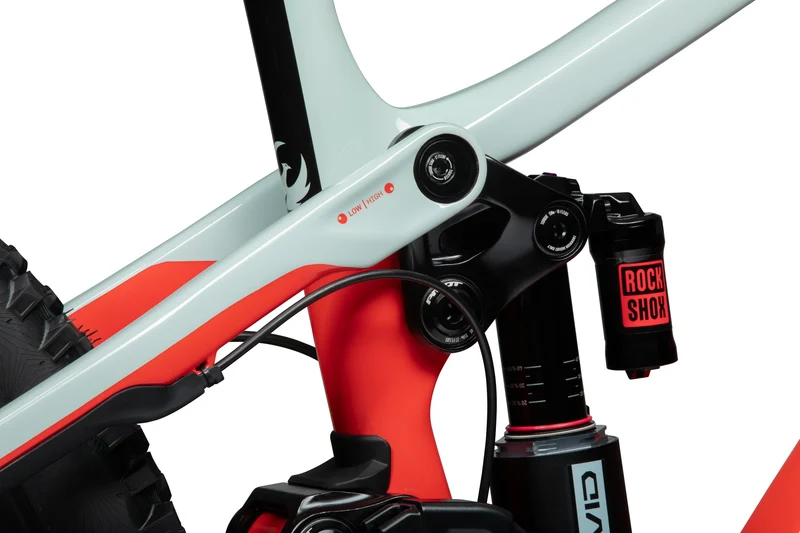 Pivot Phoenix V5 Pro Saint MX AL Red Mint