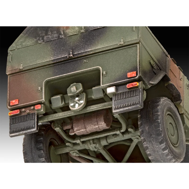 Revell 03345 1:72 ATF Dingo 1